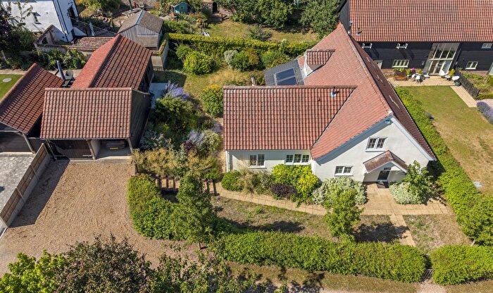 4 Bedroom Detached House For Sale In Maypole Meadow, Rickinghall, IP22