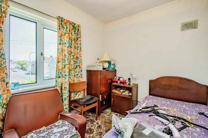 3 Bedroom End Of Terrace House For Sale In Cambrian Street, Llanelli, Carmarthenshire, SA15