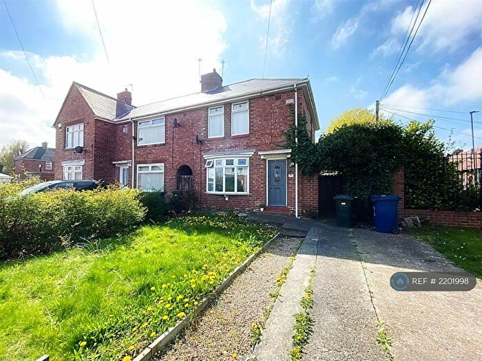 3 Bedroom End Of Terrace House To Rent In Monkchester Road, Newcastle Upon Tyne, NE6