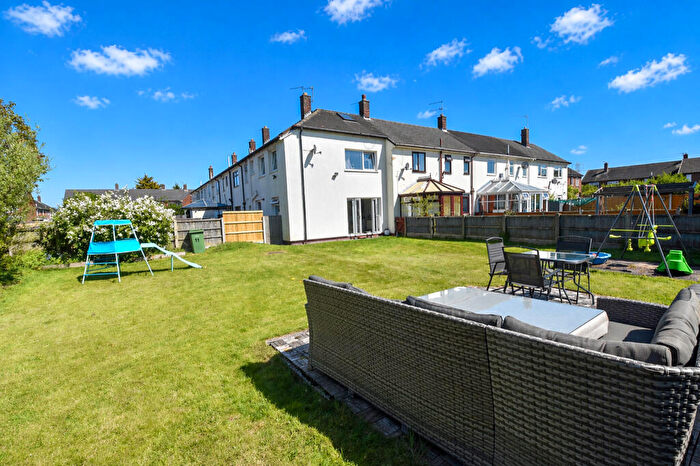 3 Bedroom Terraced House For Sale In Willow Road, Partington, M31