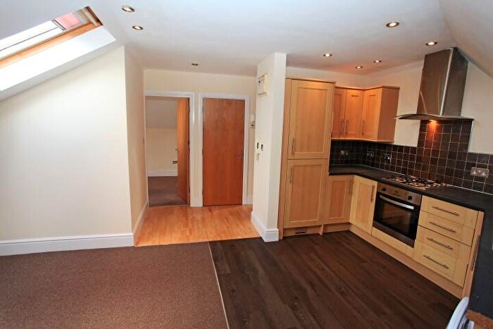 2 Bedroom Apartment To Rent In Canford Lane | Westbury-on-Trym, BS9