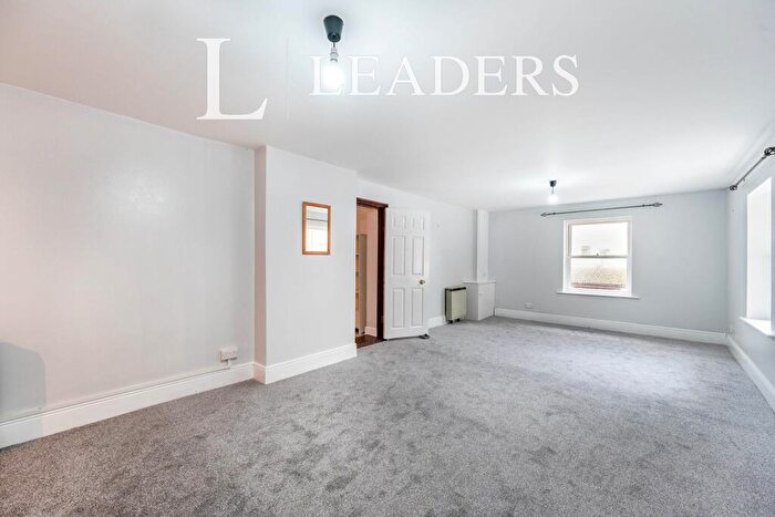 2 Bedroom Apartment To Rent In Lawrence Road, Southsea, PO5