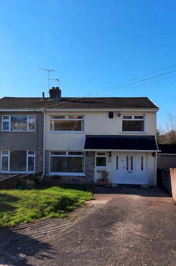 3 Bedroom Semi-Detached House To Rent In Ty Fry Close, Brynmenyn, Bridgend, CF32