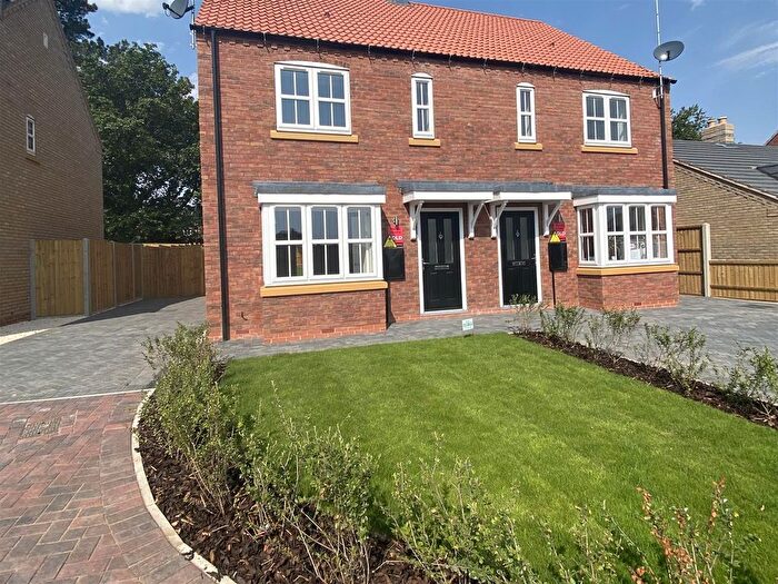 3 Bedroom End Of Terrace House To Rent In Sanderson Drive, Hessle, HU13