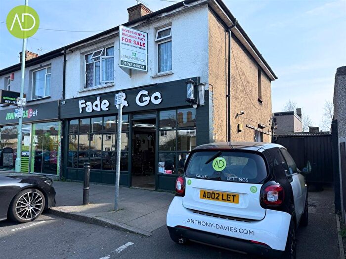 2 Bedroom Flat To Rent In Rye Road, Hoddesdon, EN11