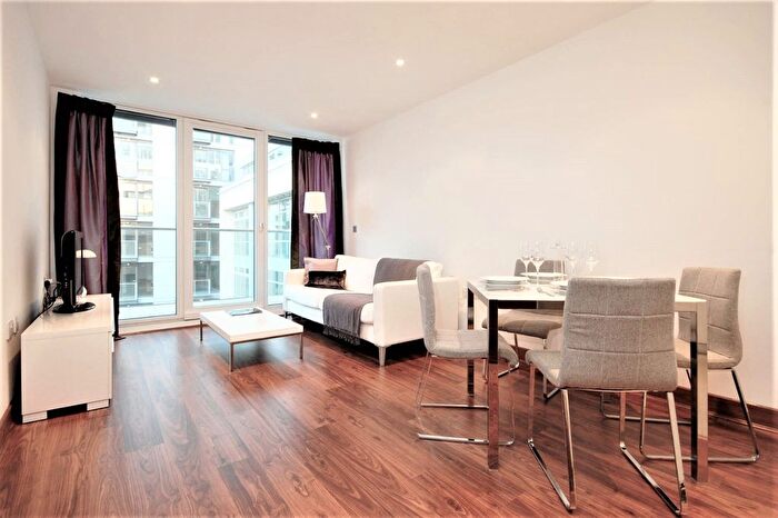 1 Bedroom Flat For Sale In Lanson Building, Queenstown Road, London, SW11