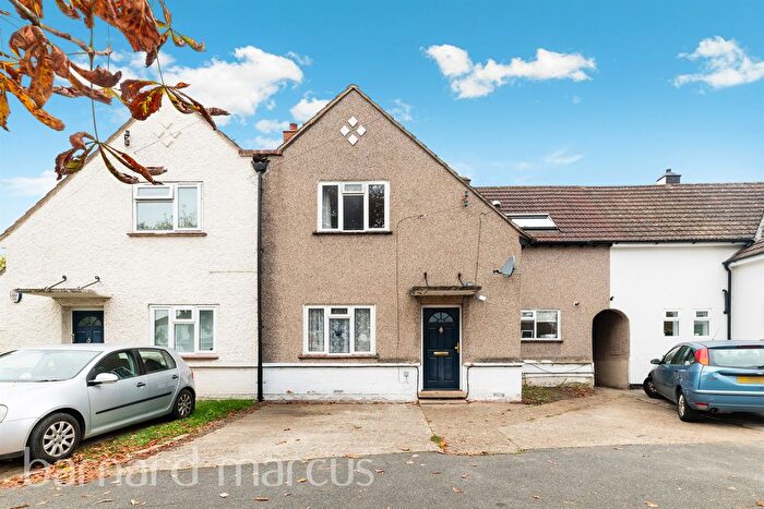 3 Bedroom Terraced House For Sale In Collingwood Road, Sutton, SM1