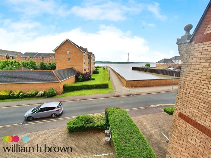 1 Bedroom Flat For Sale In Jetty Walk, Grays, RM17