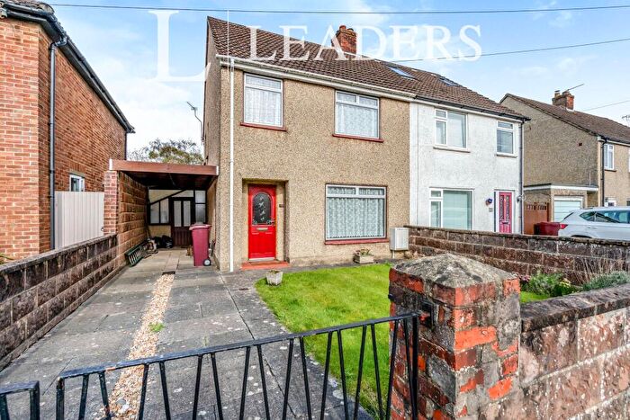 3 Bedroom Semi-Detached House To Rent In Deeside Avenue, PO19