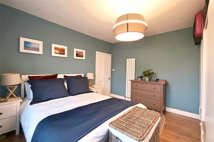 2 Bedroom Flat For Sale In Thane Road, Knightswood, Glasgow, G13