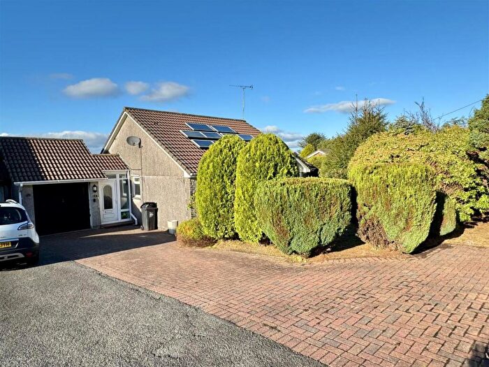 2 Bedroom Semi-Detached Bungalow For Sale In The Firs, Whitemoor, St. Austell, PL26