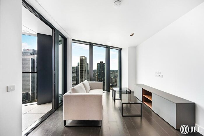 1 Bedroom Flat To Rent In Amory Tower, Marsh Wall, E14