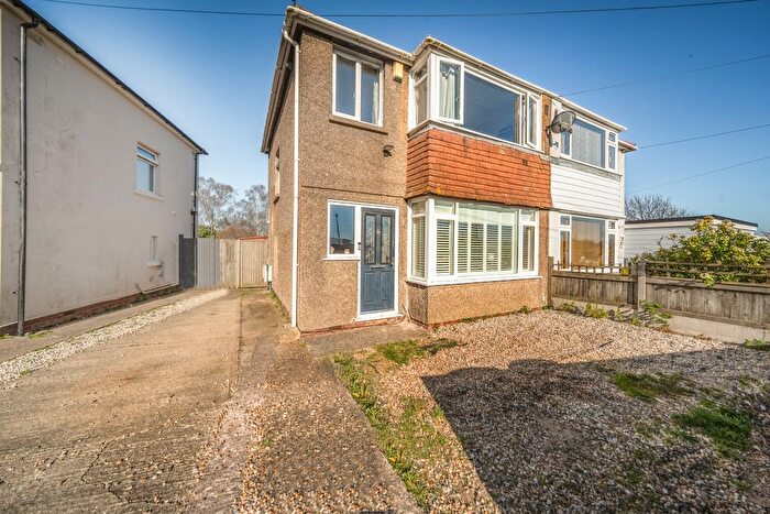 3 Bedroom Terraced House For Sale In Poulders Gardens, Sandwich, CT13