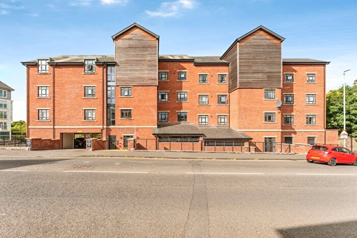 2 Bedroom Flat For Sale In Cestria Quayside, Chester, CH1