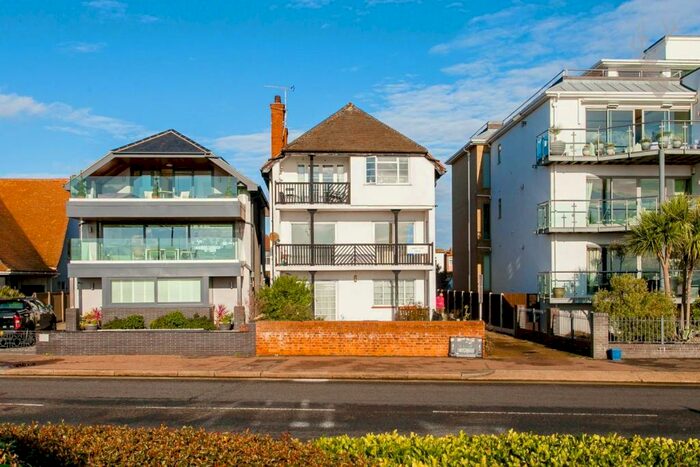 2 Bedroom Flat To Rent In Chalkwell Esplanade, Westcliff-On-Sea, SS0