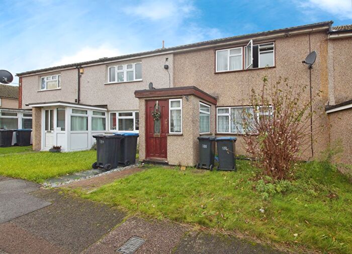 3 Bedroom Terraced House For Sale In Joyners Field, Harlow, CM18