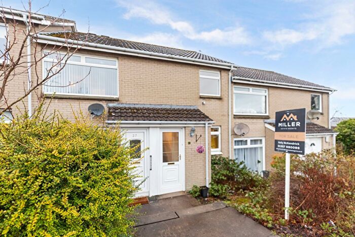 2 Bedroom Flat For Sale In Castlehill Crescent, Law, Carluke, South Lanarkshire, ML8