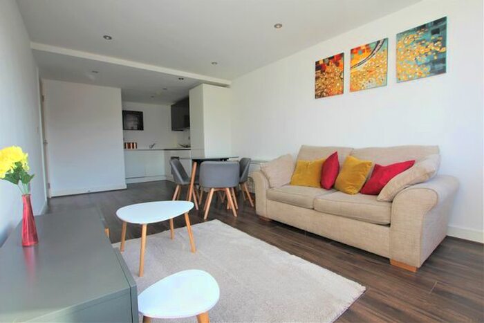 1 Bedroom Flat To Rent In Madison House, Wrentham Street, Birmingham, B5