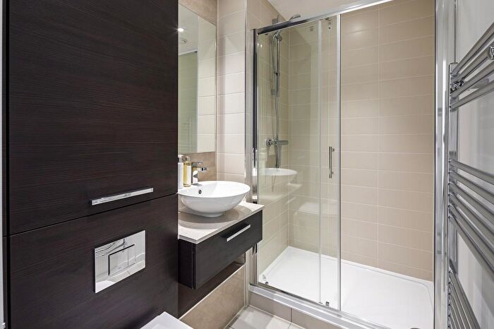 2 Bedroom Flat To Rent In Albert House, , Priory Road, E6