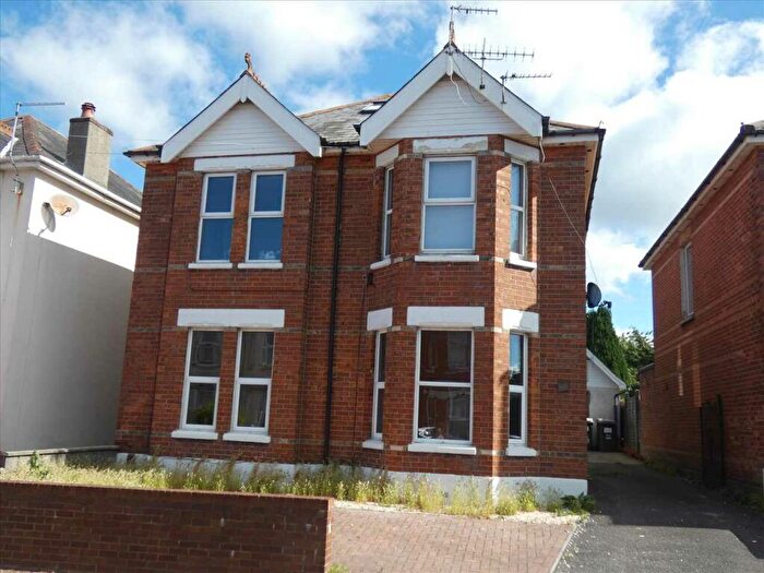 2 Bedroom Apartment To Rent In Alma Road, Winton, Winton, BH9