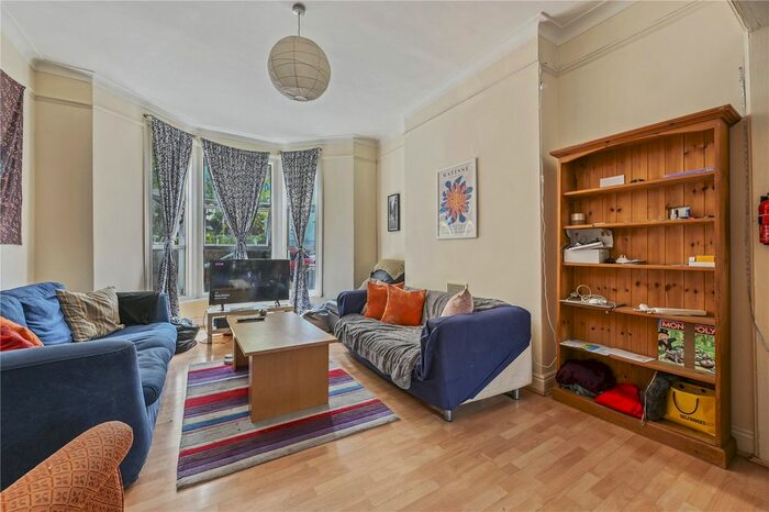 5 Bedroom Terraced House To Rent In Foxham Road, Tufnell Park, London, N19