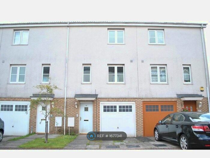 3 Bedroom Terraced House To Rent In Queens Crescent, Livingston, EH54