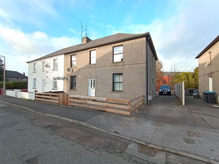 3 Bedroom Flat For Sale In Millburn Avenue, Dumfries, DG1