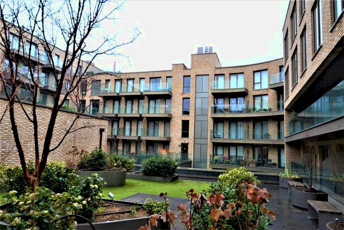2 Bedroom Flat To Rent In Crisp Road, London, W6