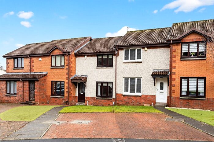 2 Bedroom Terraced House For Sale In Parkvale Avenue, Erskine, PA8