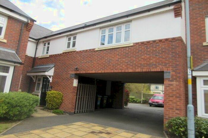 2 Bedroom Flat To Rent In 39 Cardinal Close, Birmingham B17