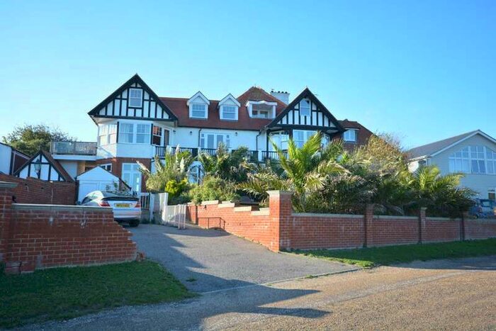 1 Bedroom Flat To Rent In Wayfaring, Cliff Promenade, North Foreland, CT10