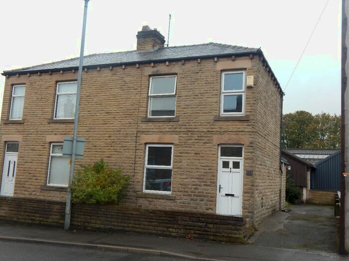 2 Bedroom Semi-Detached House To Rent In Union Road, Liversedge, WF15