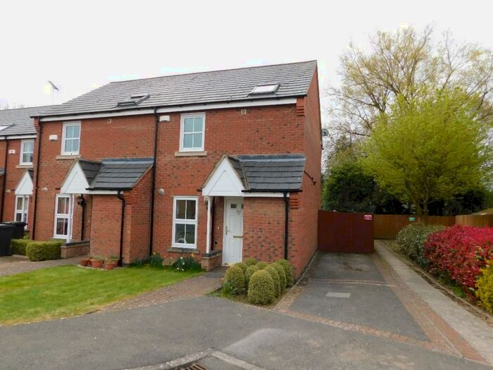 3 Bedroom End Of Terrace House To Rent In Graffham Drive, Oakham, Rutland, LE15