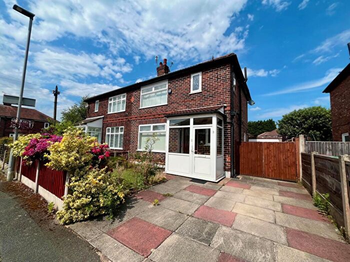 3 Bedroom House To Rent In Glenmere Road, Didsbury, M20