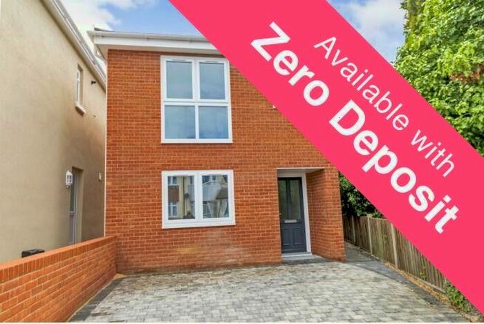 3 Bedroom Property To Rent In Sholing Road, Southampton, SO19