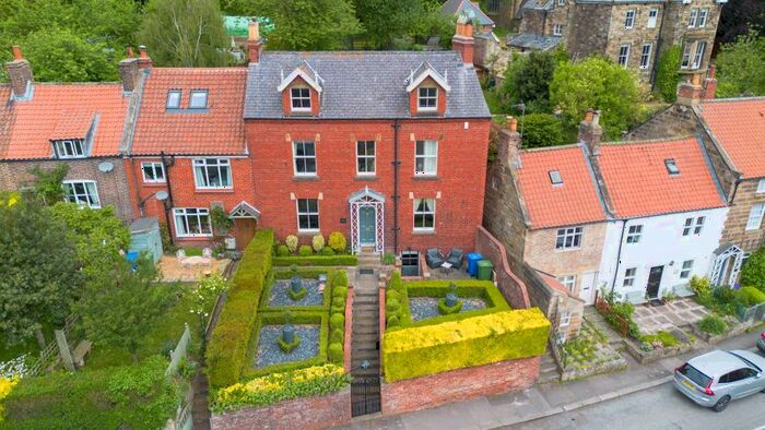 4 Bedroom Semi-Detached House For Sale In The Carrs, Ruswarp, Whitby, YO21
