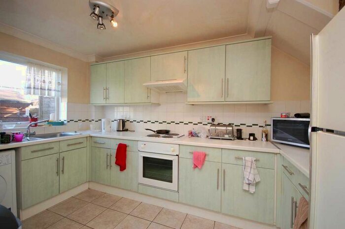 4 Bedroom Terraced House To Rent In Rushmead Close, Canterbury CT2
