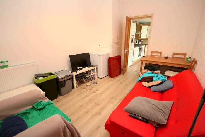 6 Bedroom Terraced House To Rent In The Highway, Brighton, BN2