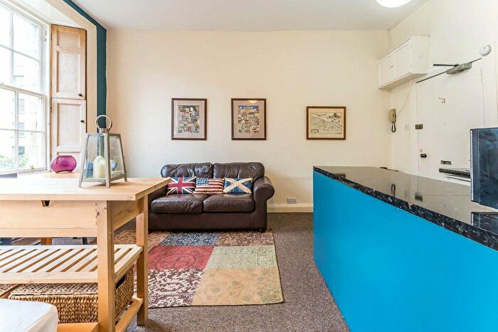 1 Bedroom Flat To Rent In Gayfield Square, East End, Edinburgh, EH1