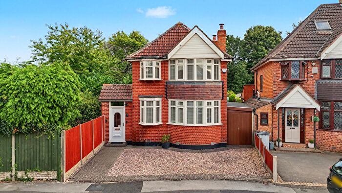 5 Bedroom Detached House For Sale In Moreton Road, Shirley, Solihull, B90
