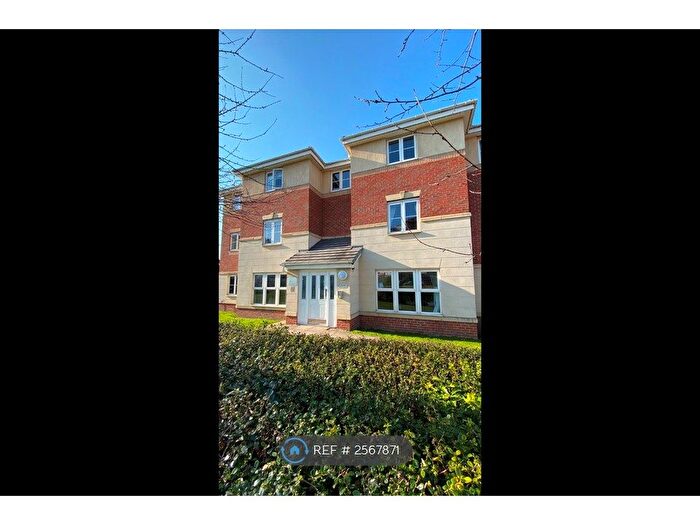 2 Bedroom Flat To Rent In Middlepeak Way, Sheffield, S13