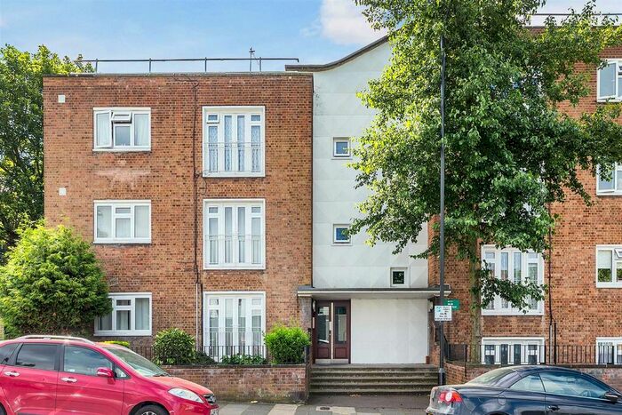 1 Bedroom Flat To Rent In Burghley Road, Kentish Town, NW5