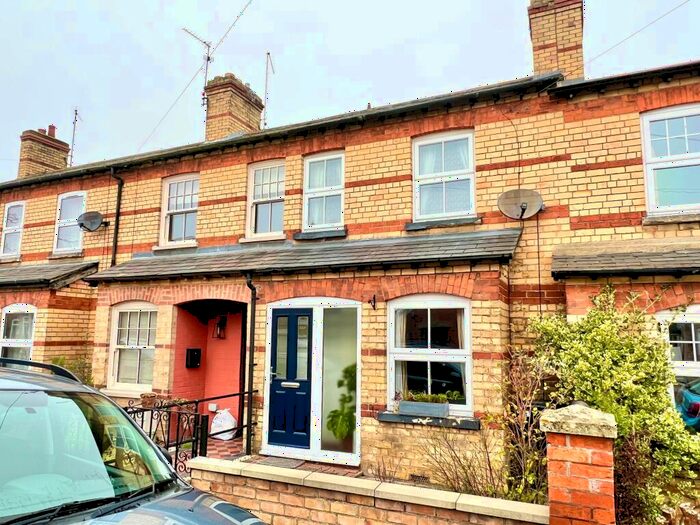 2 Bedroom Terraced House To Rent In South View Terrace, New Cross Road, Stamford, PE9