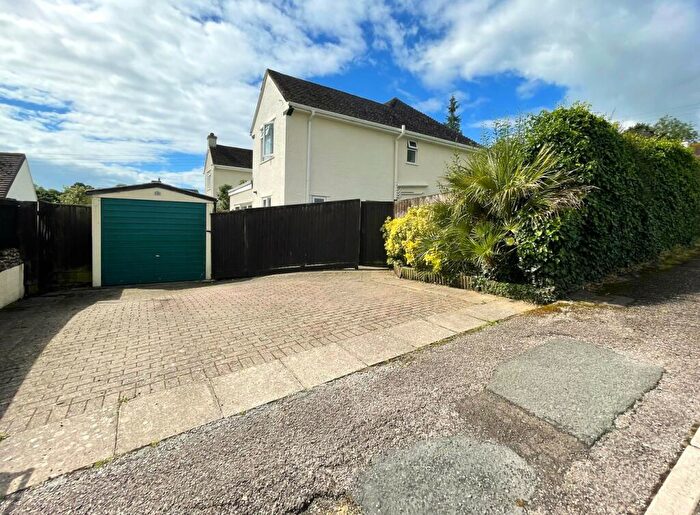 4 Bedroom Semi-Detached House For Sale In Coly Vale, Colyton, Devon, EX24