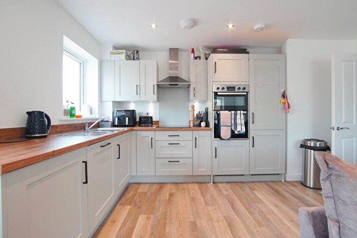 2 Bedroom Flat To Rent In Christopher Brain Street, Hengrove, Bristol, BS14