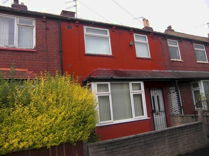 3 Bedroom Terraced House To Rent In Dawlish Place, Leeds, LS9