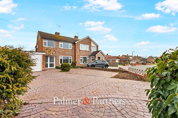 3 Bedroom Semi Detached House For Sale In Broadmead Road, Parsons Heath, Colchester, Essex, CO4