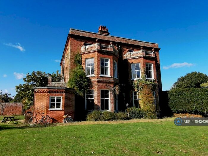 2 Bedroom Flat To Rent In Ditchingham House, Ditchingham, Bungay, NR35