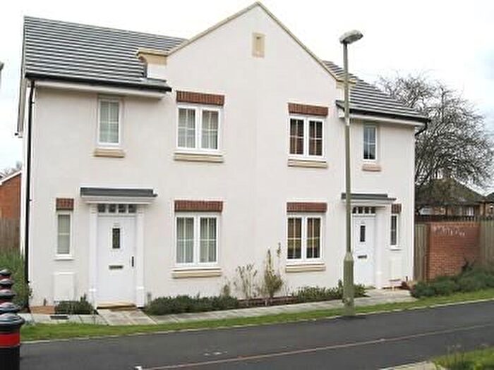 3 Bedroom Semi-Detached House To Rent In Sherwood Place, Headington, OX3