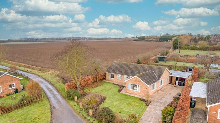 4 Bedroom Detached Bungalow For Sale In Fenside, Toynton St. Peter, PE23
